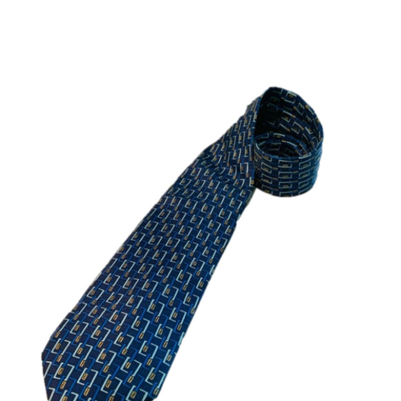 𝅺FENDI Silk Tie - Picture 3 of 16